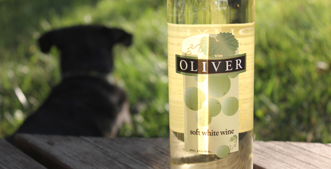 Review of Oliver Winery's Soft White Wine